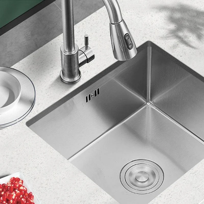 Contemporary Style Kitchen Sink Stainless Steel Kitchen Sink with Drain Assembly -Bathlova