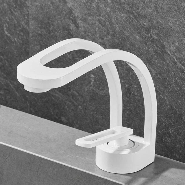 Curved Geometric Bathroom Tap with Single Lever Handle -Bathlova