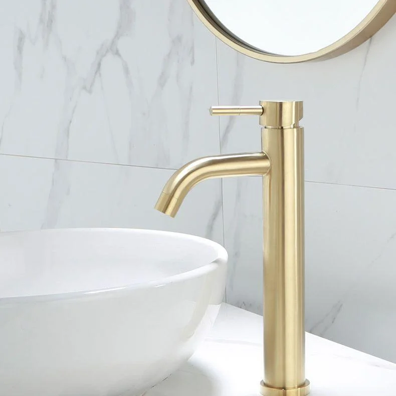 Deck Mounted Roman Tub Tap Low Arc Tub Tap Set in Gold -Bathlova