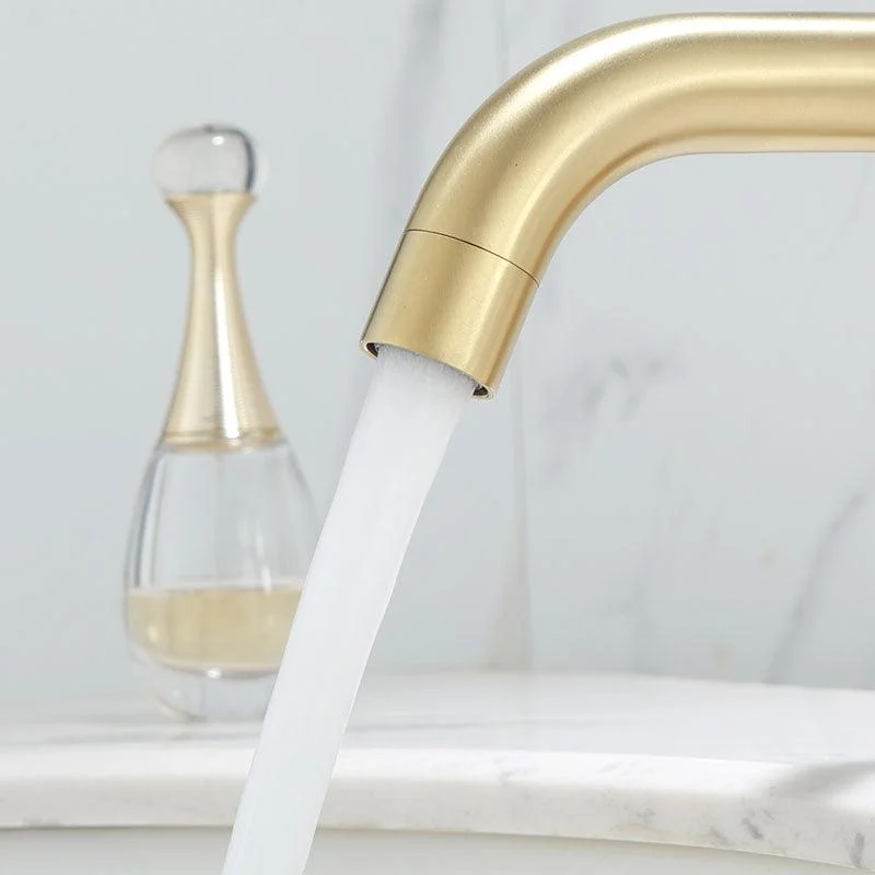 Deck Mounted Roman Tub Tap Low Arc Tub Tap Set in Gold -Bathlova