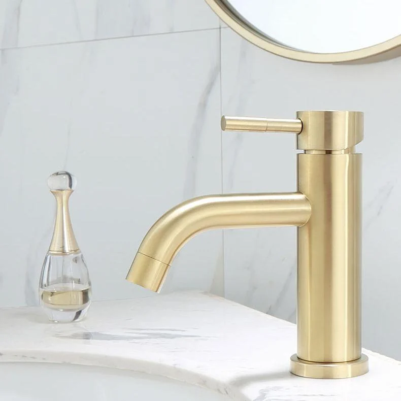 Deck Mounted Roman Tub Tap Low Arc Tub Tap Set in Gold -Bathlova