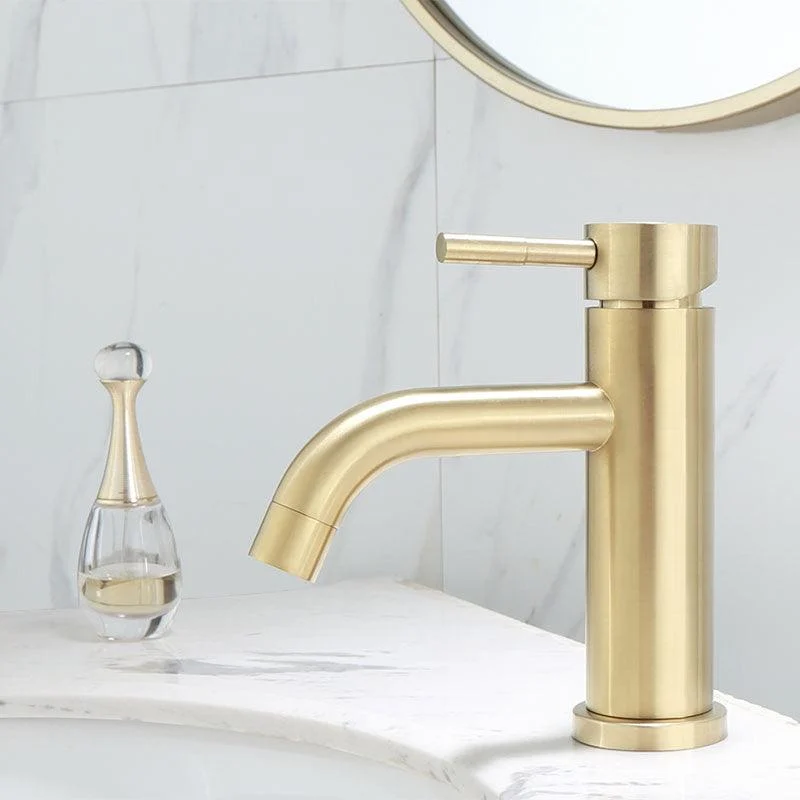 Deck Mounted Roman Tub Tap Low Arc Tub Tap Set in Gold -Bathlova