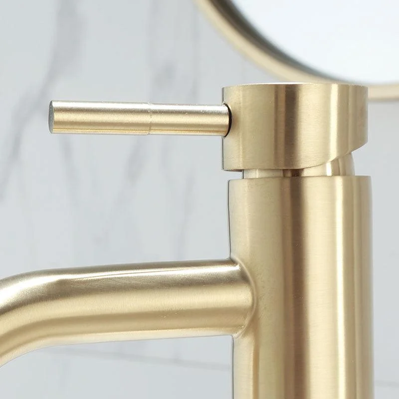 Deck Mounted Roman Tub Tap Low Arc Tub Tap Set in Gold -Bathlova