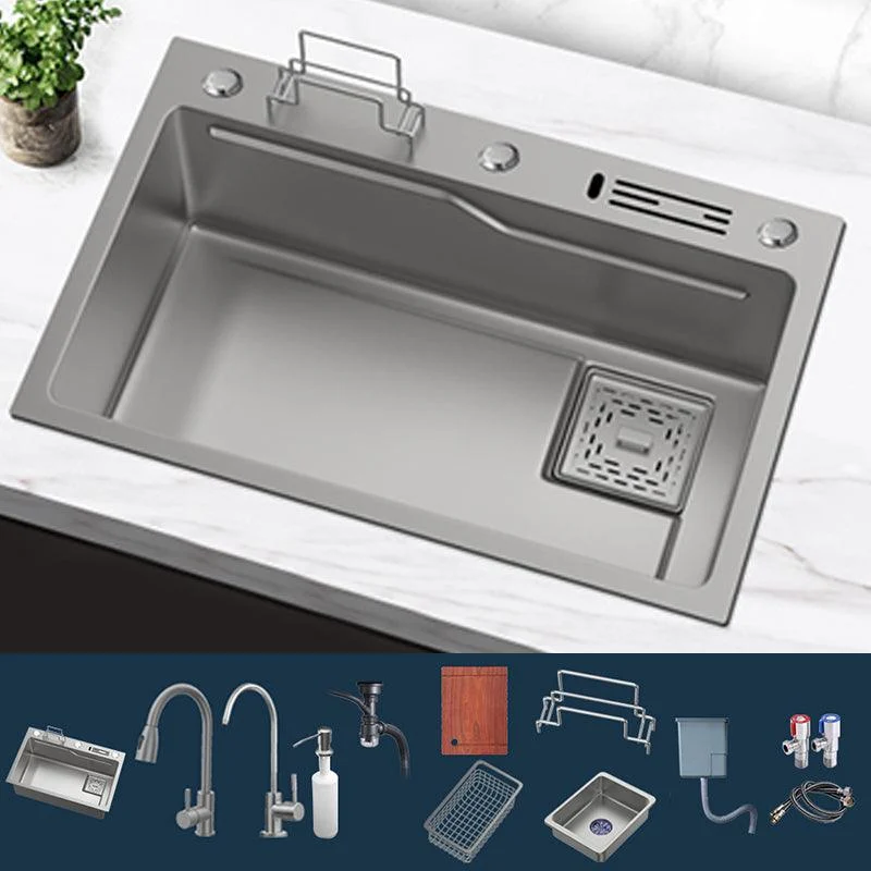 Dirt Resistant Kitchen Sink Soundproof Design Kitchen Sink with Basket Strainer -Bathlova