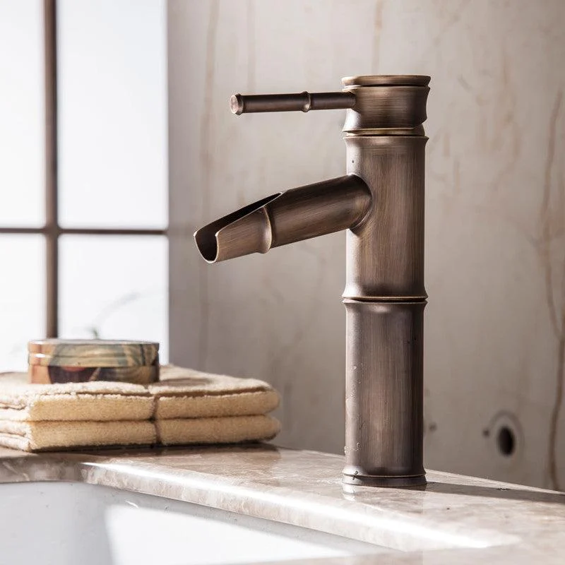 Farmhouse Style Vessel Sink Bathroom Tap Circular Brass Tap -Bathlova