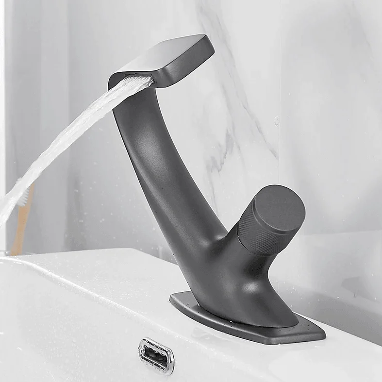 Felton - Modern Curved Bathroom Tap -Bathlova