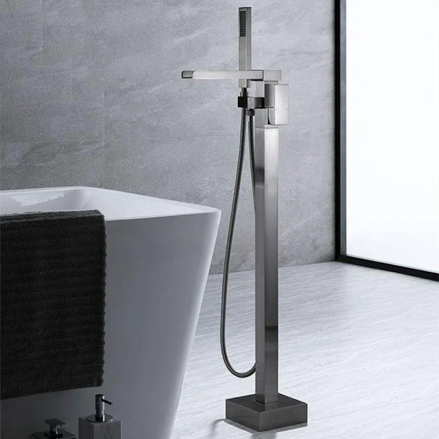 Floor Mounted Bronzel Freestanding Tub Filler Single Handle Freestanding Tap with Hose -Bathlova