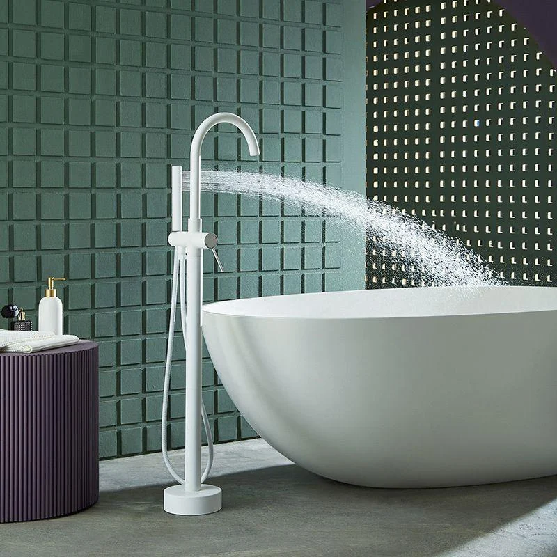 Floor Mounted Freestanding Tub Filler Metal Freestanding Bathtub Tap in White -Bathlova