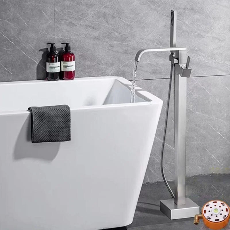 Floor Mounted Metal Freestanding Tub Filler Rotatable Freestanding Bathtub Tap -Bathlova