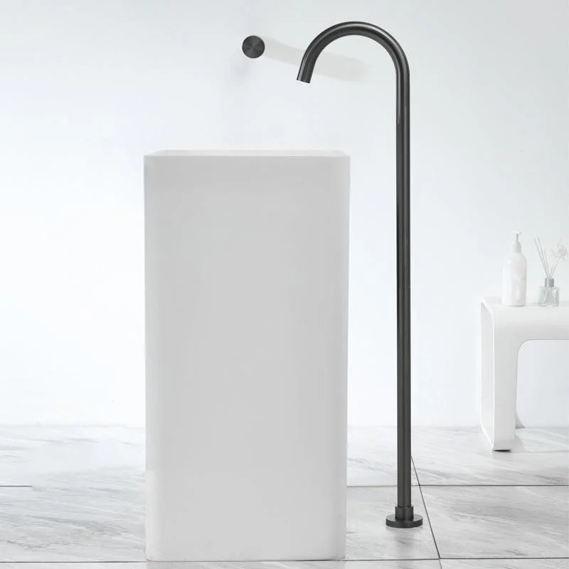 Floor Standing Tap Industrial Style Handle Bathtub Tap -Bathlova