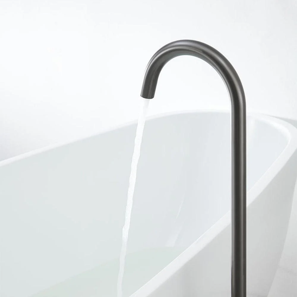 Floor Standing Tap Industrial Style Handle Bathtub Tap -Bathlova