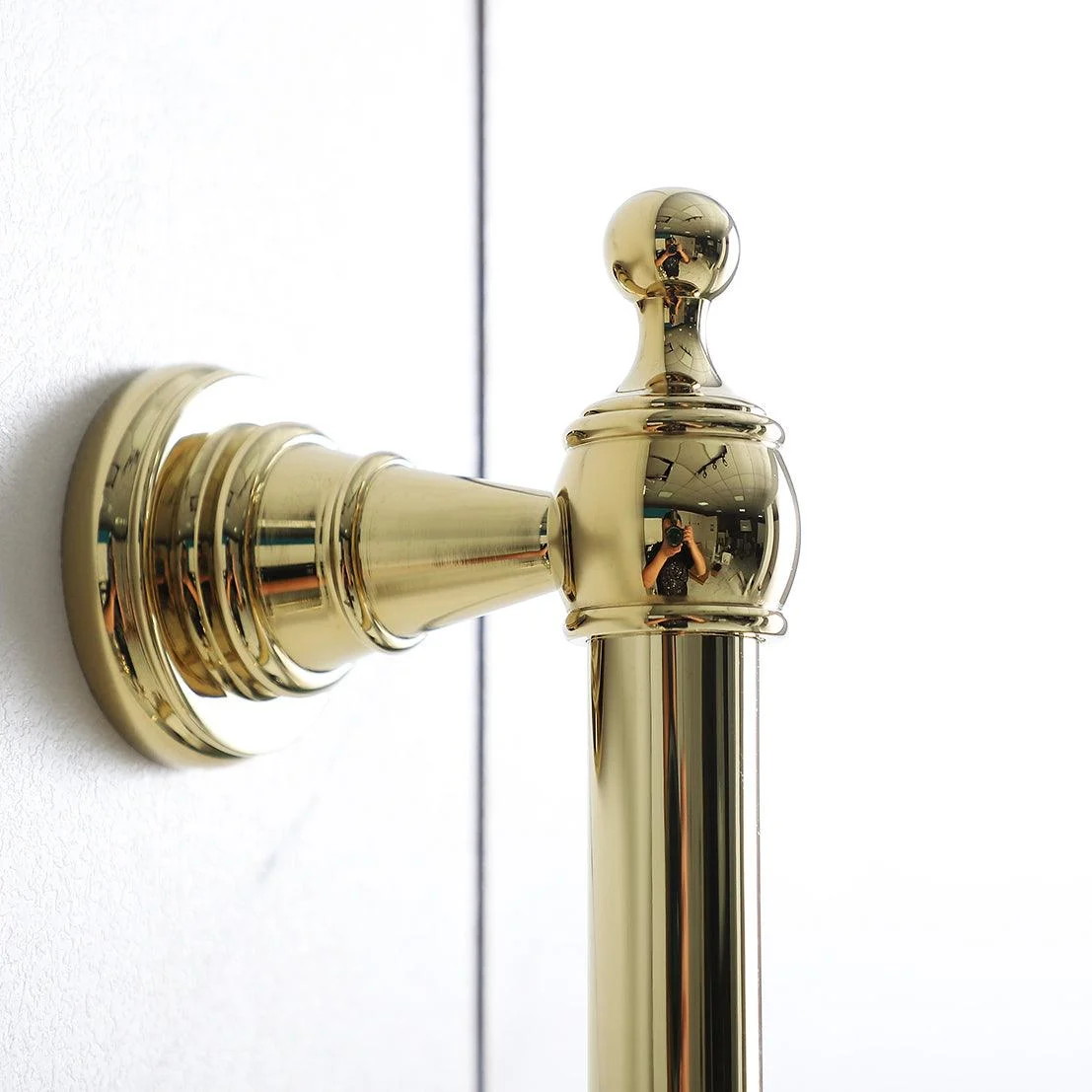 Glam Retro Wall Mounted Metal Claw Foot Tub Tap Trim Low Arc Claw Foot Tub Tap -Bathlova