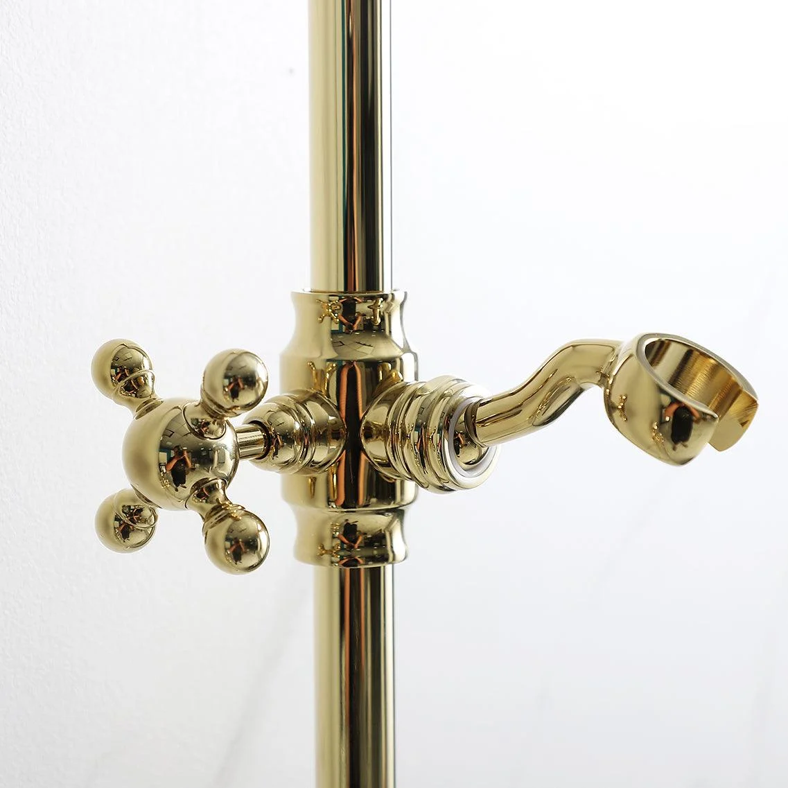 Glam Retro Wall Mounted Metal Claw Foot Tub Tap Trim Low Arc Claw Foot Tub Tap -Bathlova