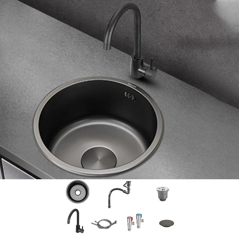 Kitchen Sink Round Single Bowl Fade Resistant Undermount Stainless Steel Kitchen Sink -Bathlova