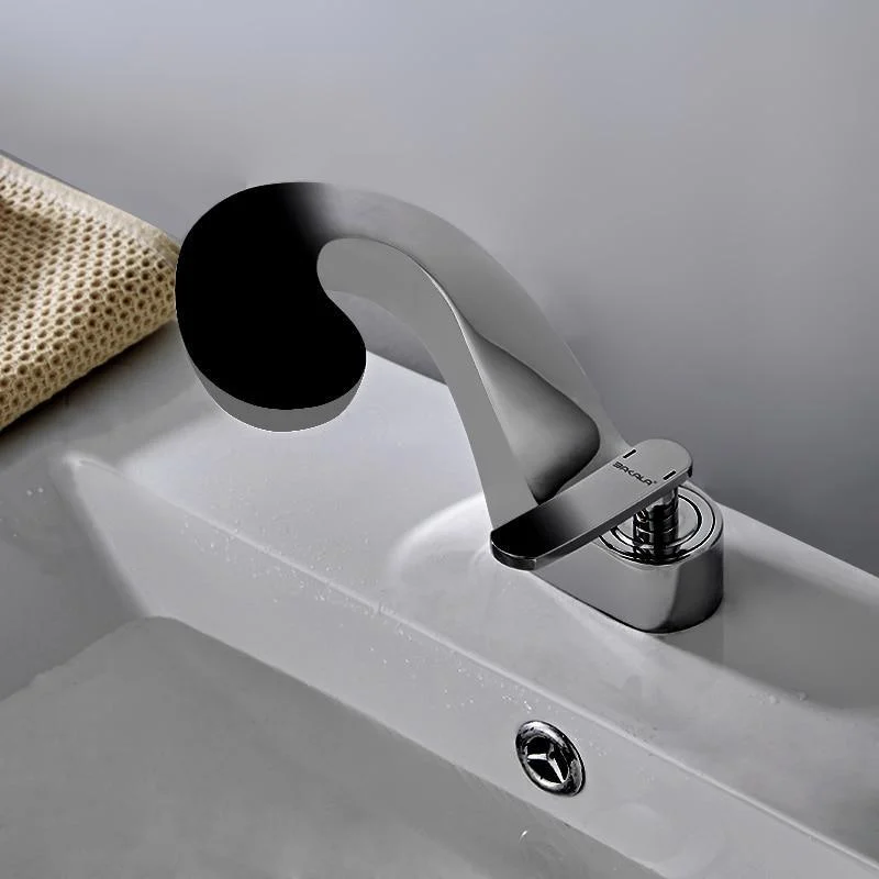 Modern Bathroom Tap Hot and Cold Water Mixer Tap -Bathlova