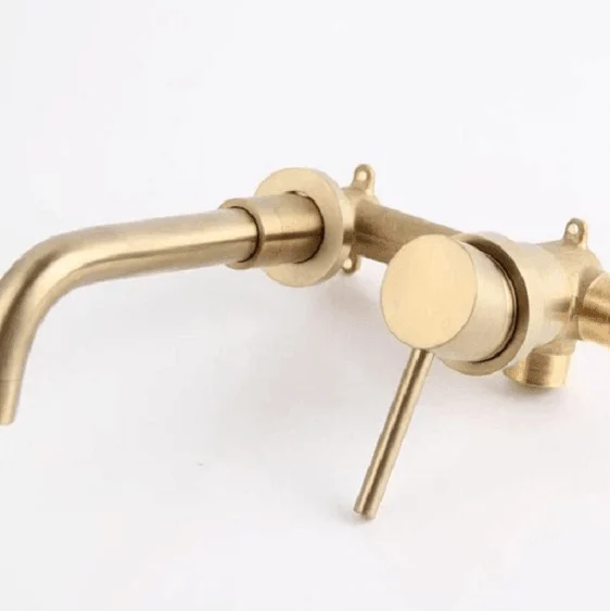 Modern Brass Wall Mounted Tap -Bathlova