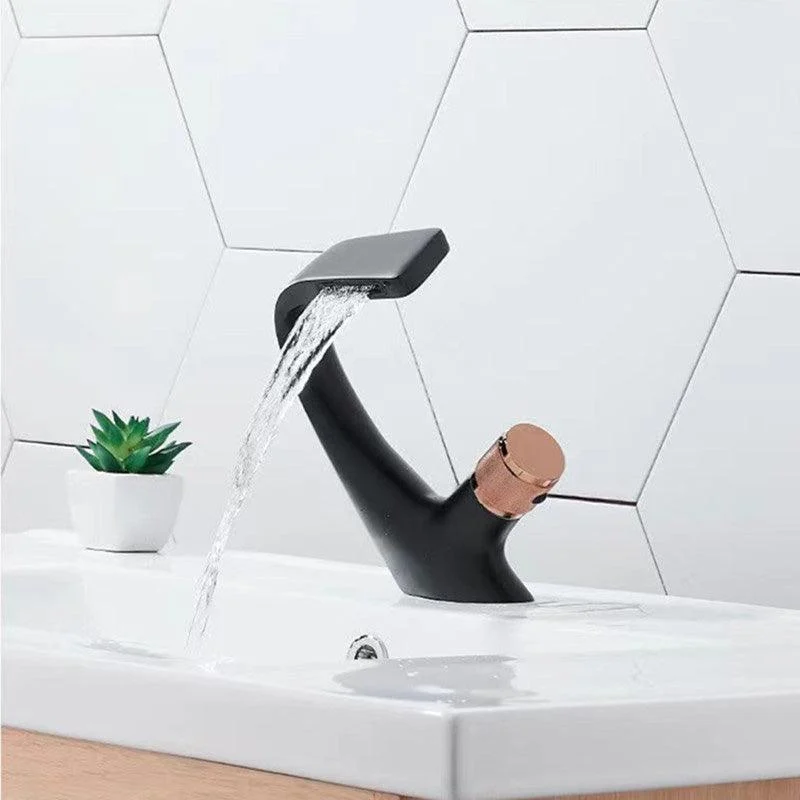 Modern Centerset Taps Single Knob Handle Taps with Waterfall Spout -Bathlova