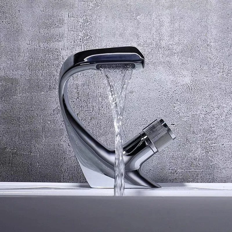 Modern Centerset Taps Single Knob Handle Taps with Waterfall Spout -Bathlova