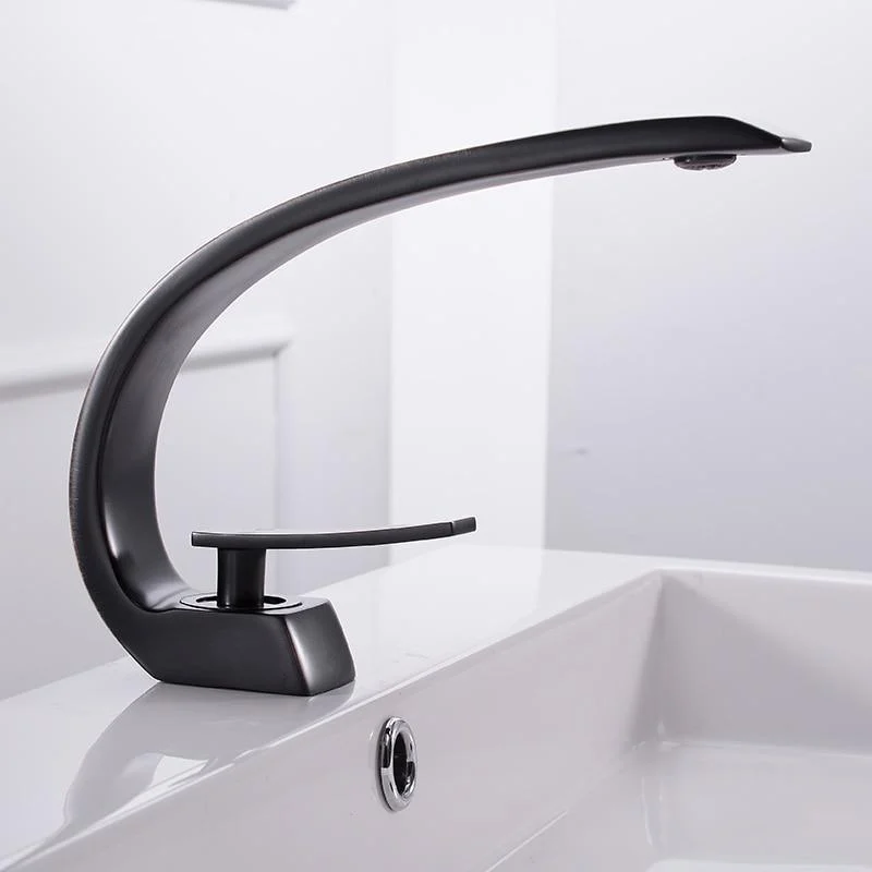 Modern Curved Bathroom Tap -Bathlova