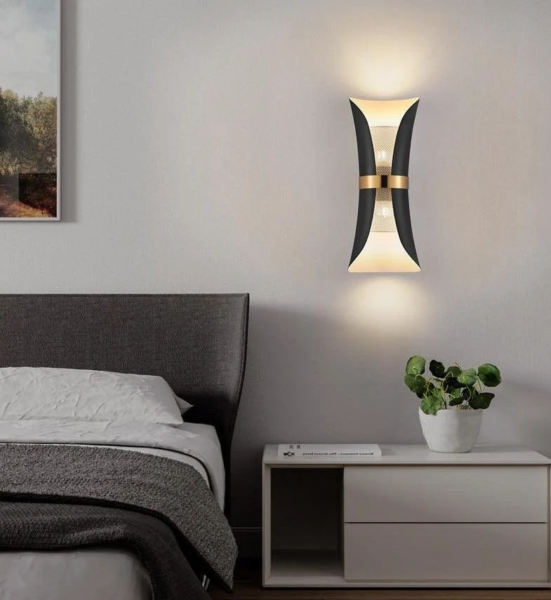 Modern European Ribbon Wall Sconce -Bathlova