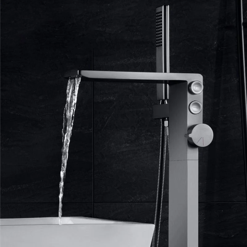 Modern Floor Mounted Metal Freestanding Tub Filler One Handle Freestanding Bathtub Tap -Bathlova