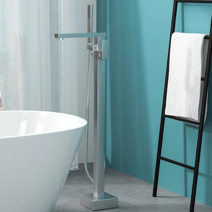 modern-freestanding-bathtub-tap-copper-floor-mount-freestanding-bathtub-tap-bathlova-42 Modern Freestanding Bathtub Tap Copper Floor Mount Freestanding Bathtub Tap -Bathlova