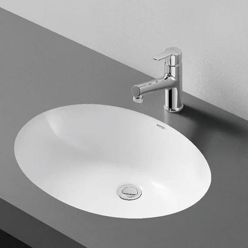 Modern Porcelain Bathroom Sink in White with Overflow Undermount Sink -Bathlova