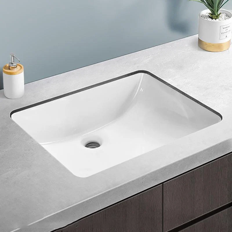 Modern Porcelain Bathroom Sink in White with Overflow Undermount Sink -Bathlova