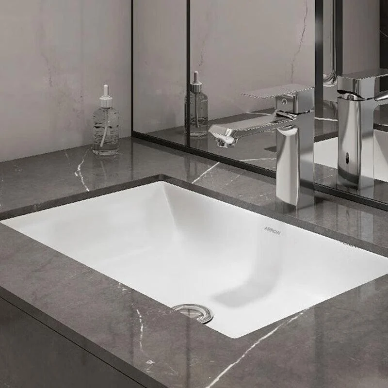 Modern Porcelain Bathroom Sink in White with Overflow Undermount Sink -Bathlova