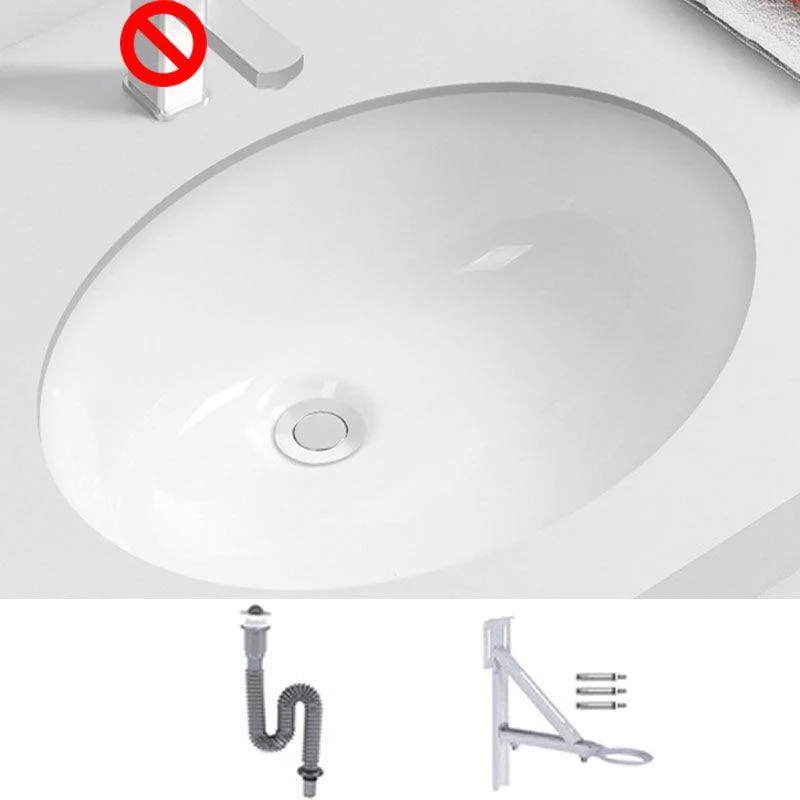 Modern Porcelain Bathroom Sink Undermount Bathroom Sink in White(Not Including Tap) -Bathlova