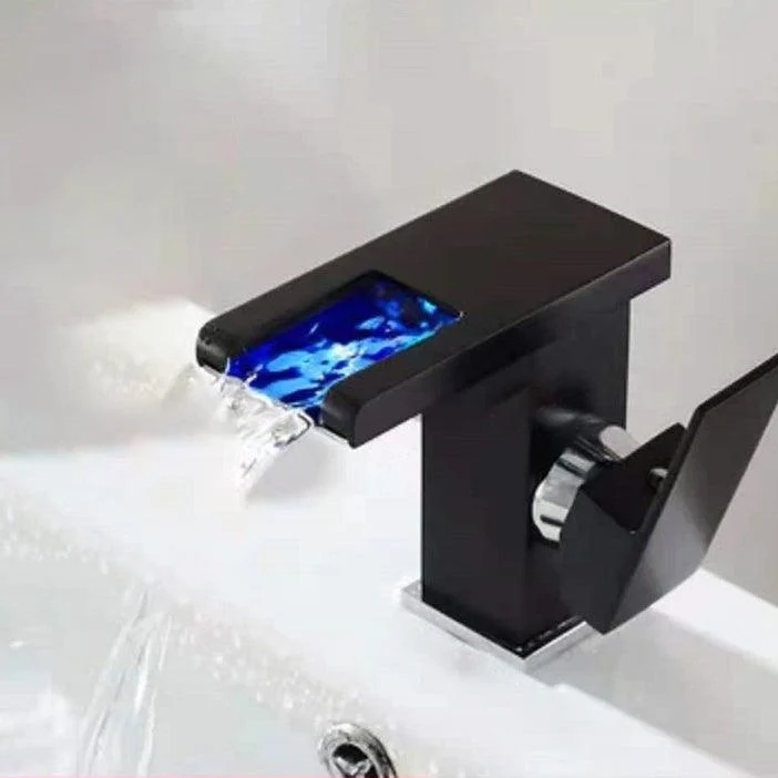 1-Handle Basin Lavatory Tap 1-Hole Widespread Bathroom Vessel Tap with LED Lighting -Bathlova