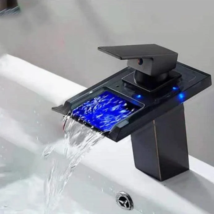 1-Handle Basin Lavatory Tap 1-Hole Widespread Bathroom Vessel Tap with LED Lighting -Bathlova