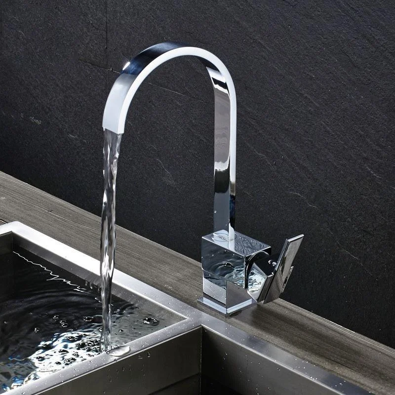 360 Degree Rotate Single Lever Kitchen Tap -Bathlova