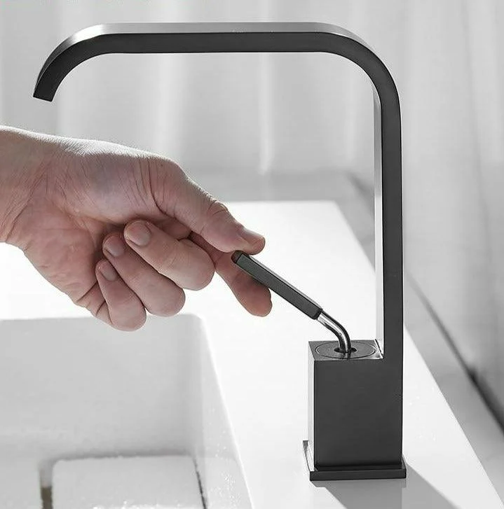 Bailey - Modern Curved Bathroom Tap -Bathlova