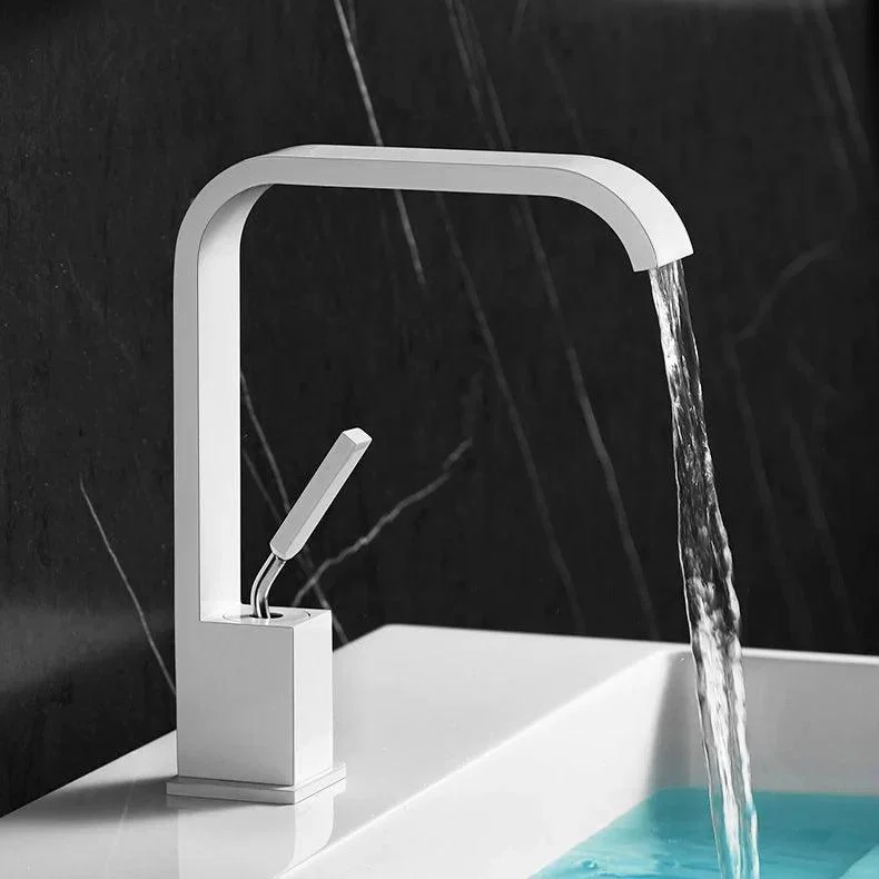 Bailey - Modern Curved Bathroom Tap -Bathlova