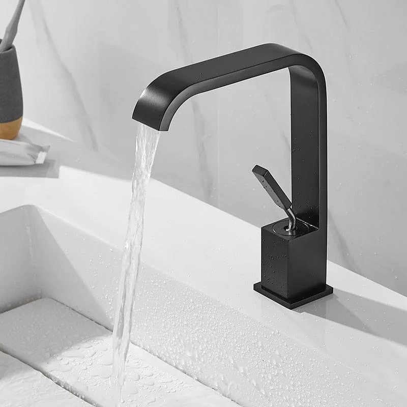 Bailey - Modern Curved Bathroom Tap -Bathlova