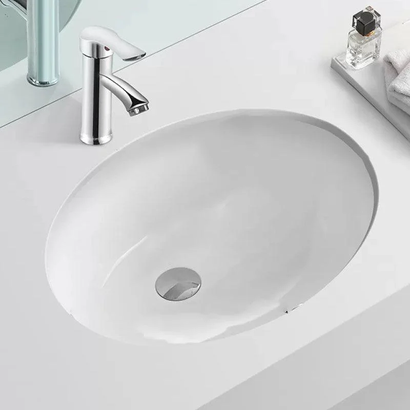 Bathroom Sink Ceramic White Round Anti-spill Sink with Tap -Bathlova