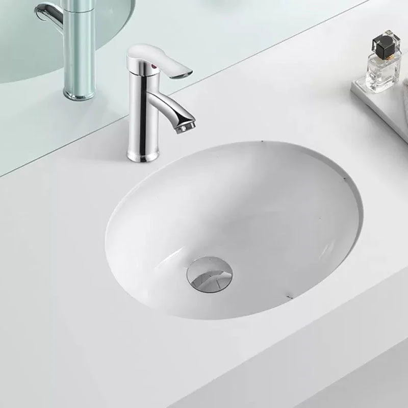 Bathroom Sink Ceramic White Round Anti-spill Sink with Tap -Bathlova