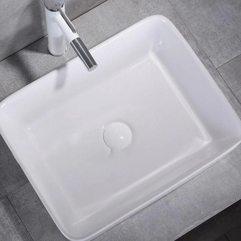 Bathroom Sink White Ceramic Tap Single Handle Round Shape Sink -Bathlova