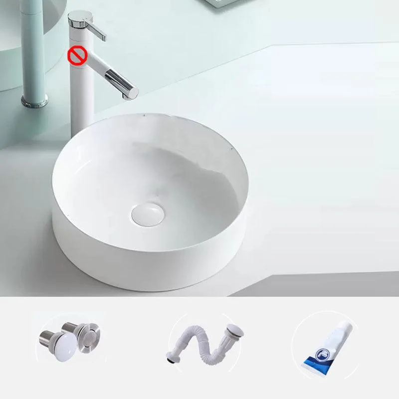 Bathroom Sink White Ceramic Tap Single Handle Round Shape Sink -Bathlova