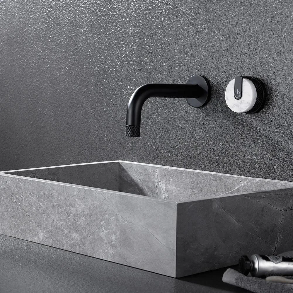 Bathroom Tap Wall Mounted Matte Black 360 Swivel Spout Bathtub Tap -Bathlova