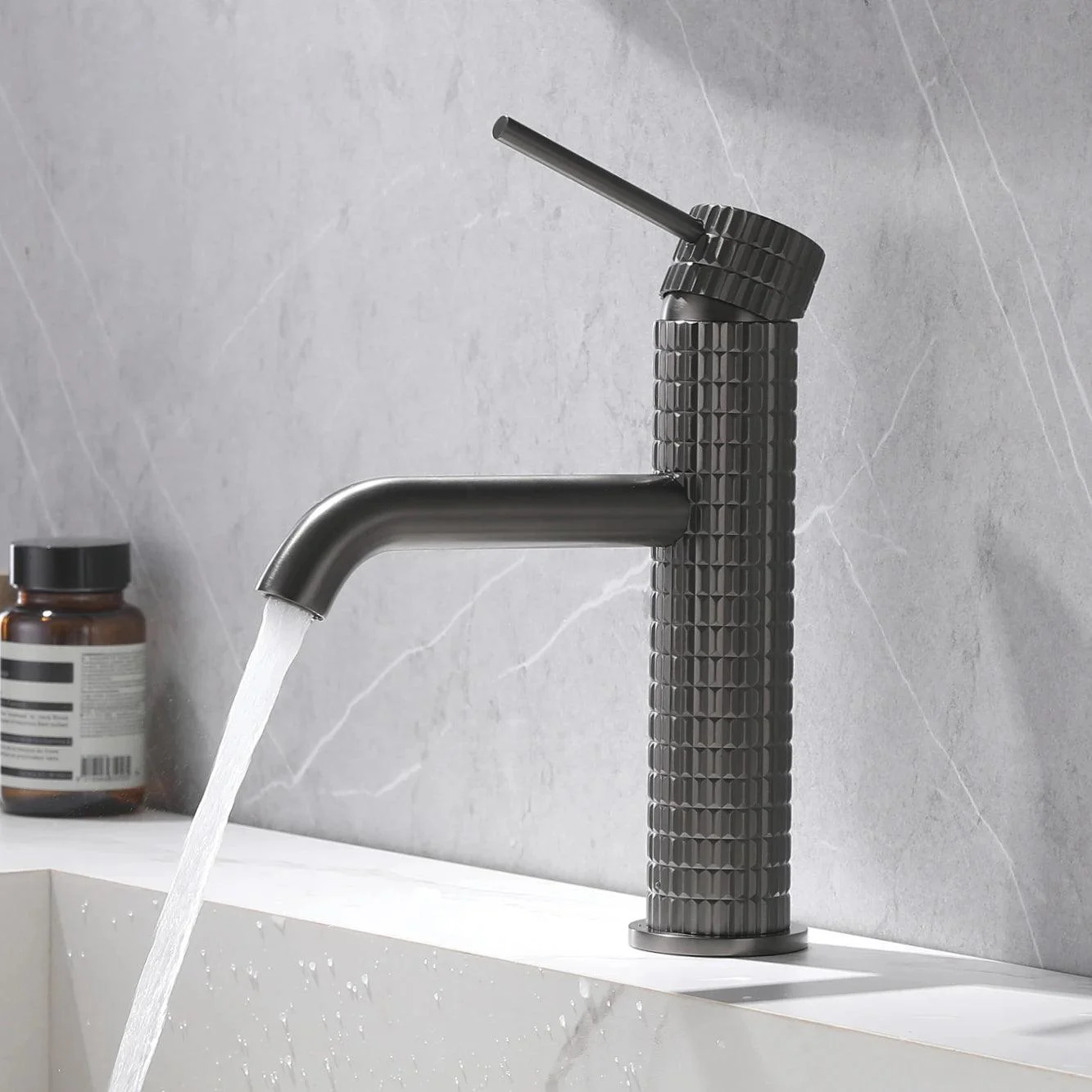 Bathroom Tap With Diamond Pattern Design Dual Control Tap -Bathlova