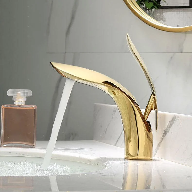 Brass 1 Hole Basin Tap Lever Handle Sink Tap Circular Modern Tap for Bathroom -Bathlova