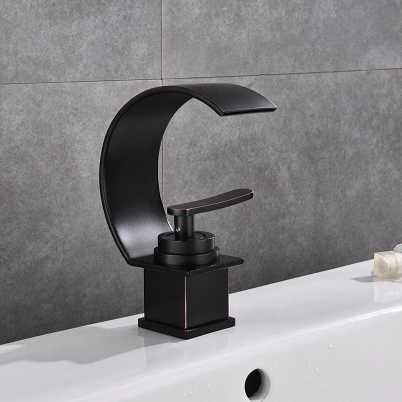 Bruce - Curved Bathroom Tap -Bathlova