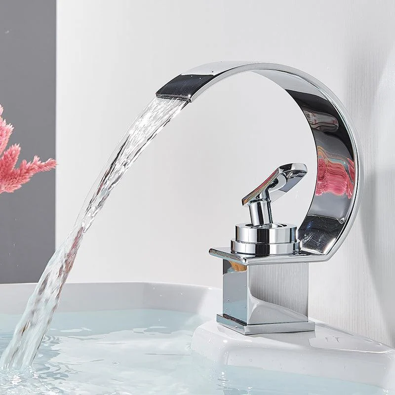 Bruce - Curved Bathroom Tap -Bathlova