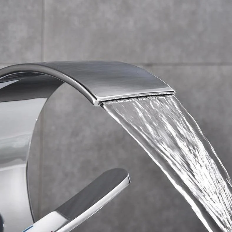 Bruce - Curved Bathroom Tap -Bathlova