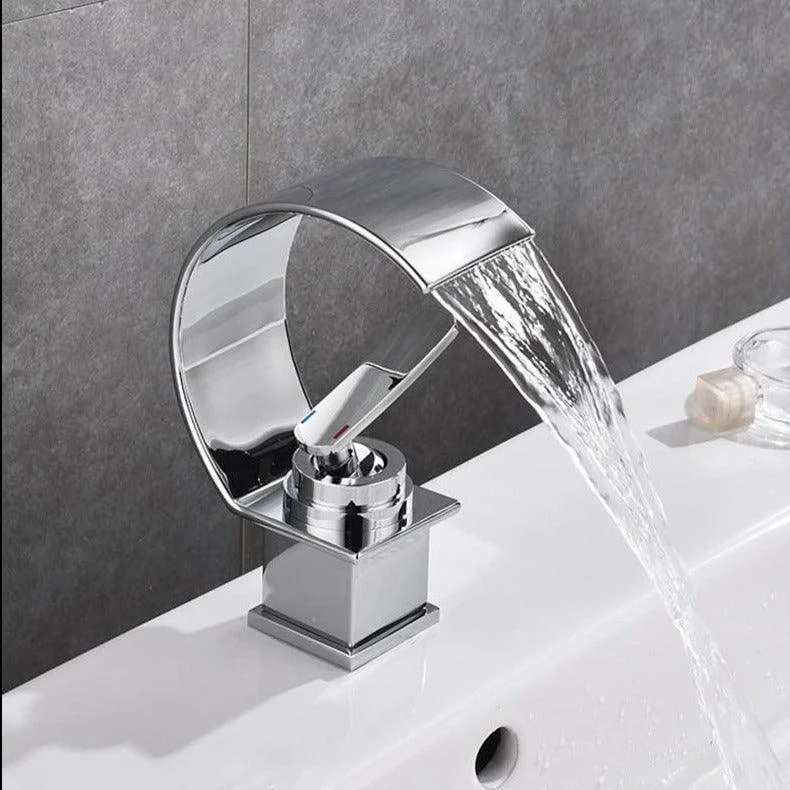 Bruce - Curved Bathroom Tap -Bathlova