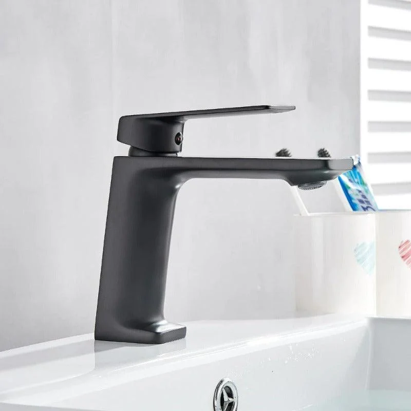 Classic Bathroom Tap -Bathlova