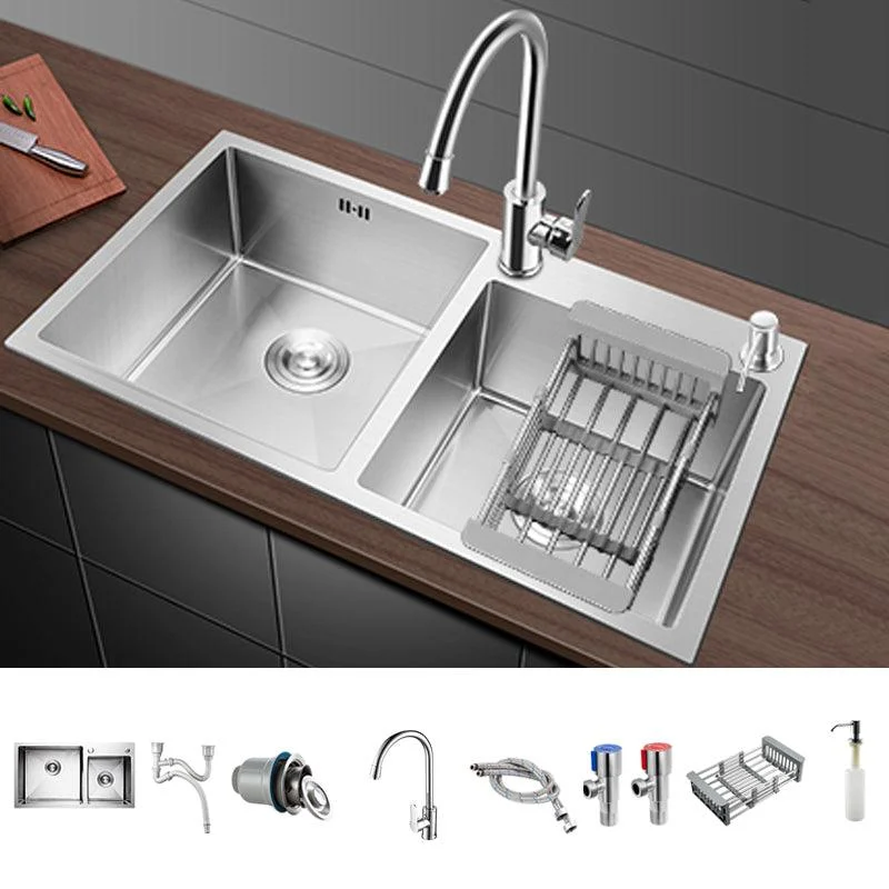 Classic Kitchen Sink Stainless Steel Corrosion Resistant Kitchen Sink with Basket Strainer -Bathlova