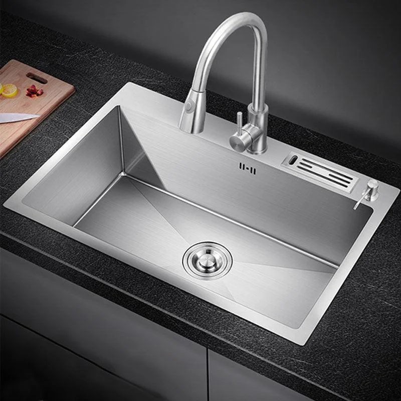 Classic Kitchen Sink Stainless Steel Friction Resistant Kitchen Sink with Drain Assembly -Bathlova